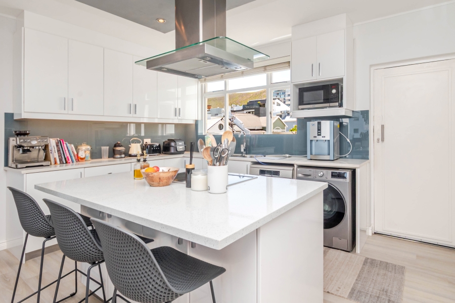 3 Bedroom Property for Sale in Bantry Bay Western Cape